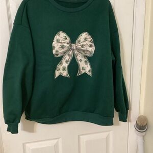 SHEIN Dark Green Fleece Top